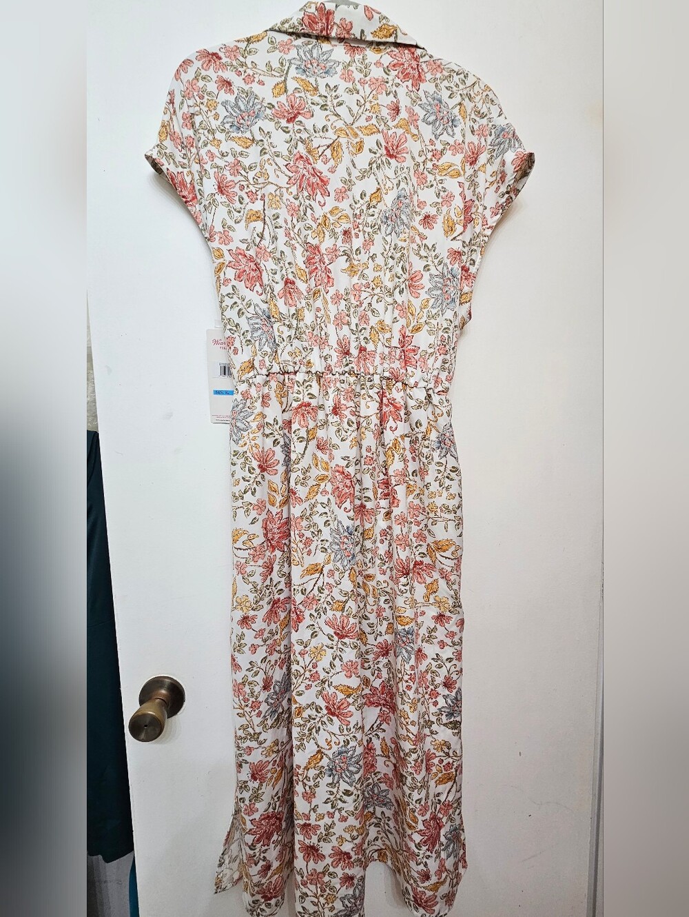 Lucky Brand Floral Tie-Waist Shirt Dress in Cream and Pink - Picture 4 of 12